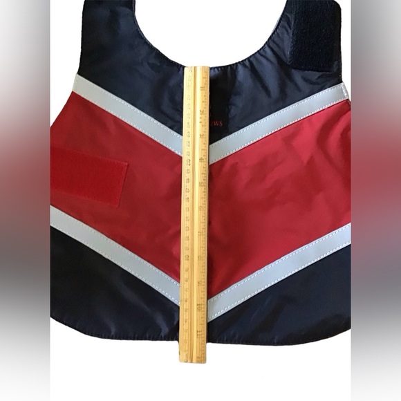 Small Dog Coat🐕NWOT🐾 Ultra Paws 🐾 - Picture 4 of 6